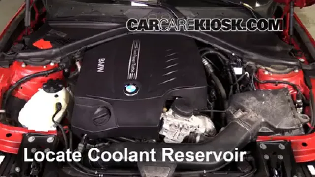 2013 BMW 335i xDrive 3.0L 6 Cyl. Turbo Sedan Antigel (Liquide de Refroidissement) Vérifiez le niveau d'antigel